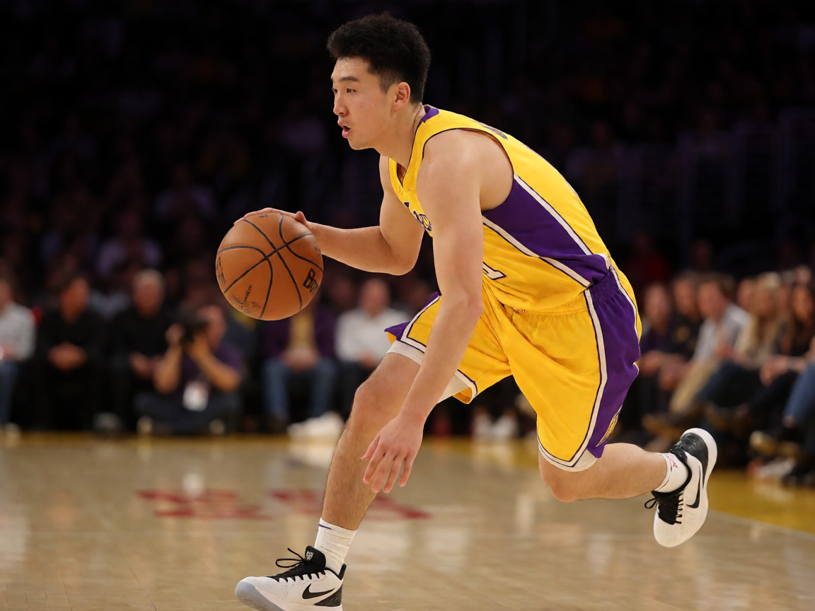 NBA湖人勇士常规赛精彩对决